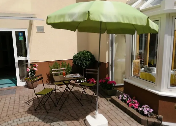 ペンション カトリン ゲストハウス 4*