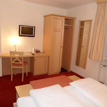 Guest house Katrin 3*