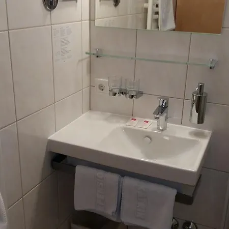 Katrin Guest house