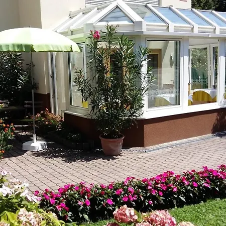 ペンション カトリン ゲストハウス