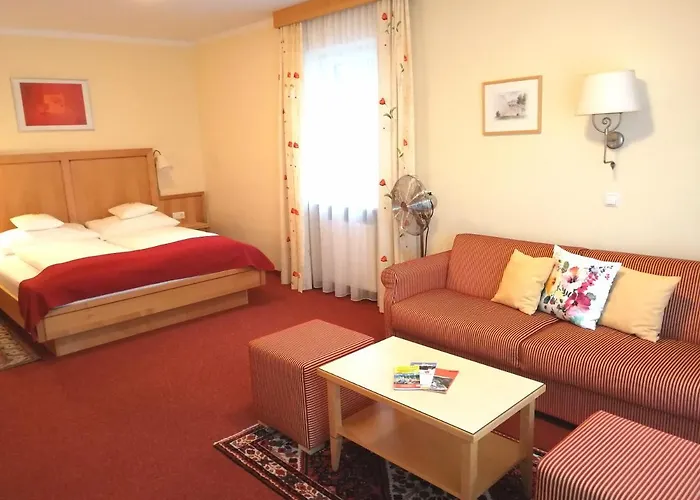 Katrin בית הארחה 4*