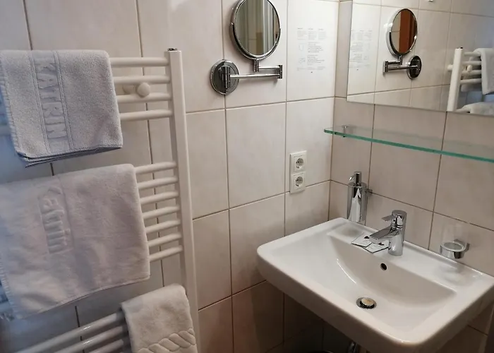 Katrin בית הארחה 4*