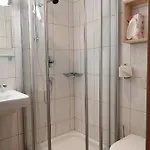 בית הארחה Katrin