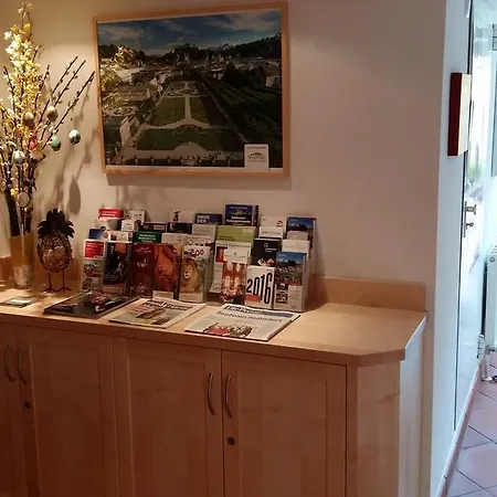 ゲストハウス ペンション カトリン